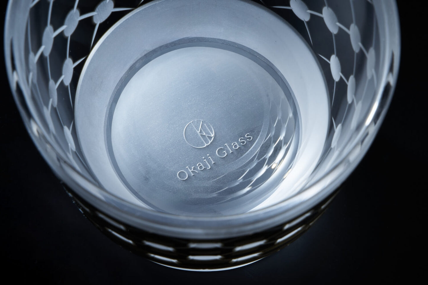 OKAJI GLASS 江戸切子「粉雪」漆黒