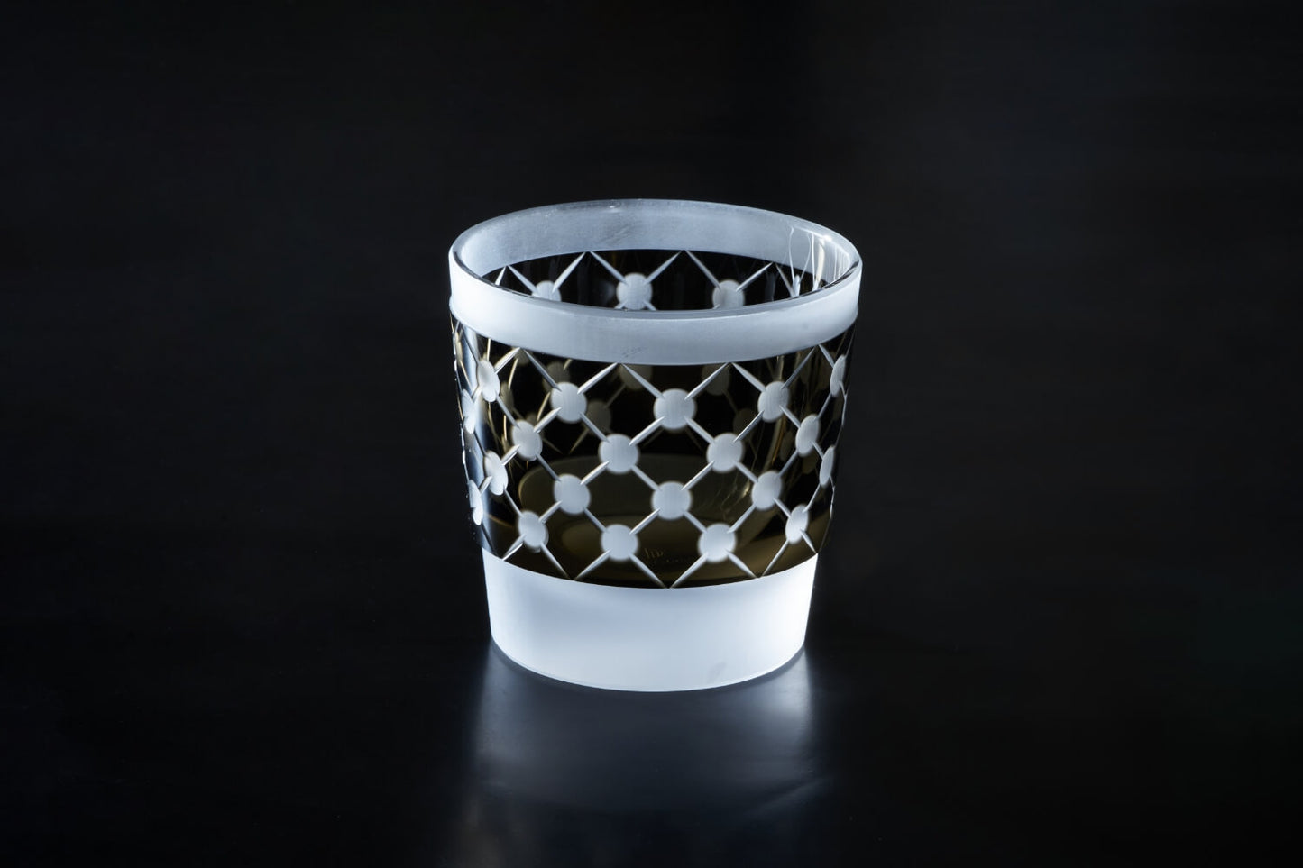 OKAJI GLASS 江戸切子「粉雪」漆黒